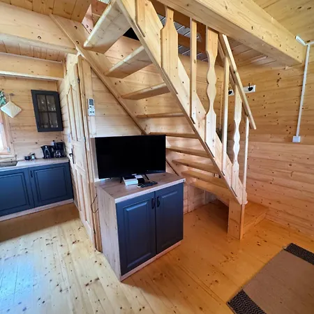 Przystanek Wielen - Nad Jeziorem Wielenskim Wielen Zaobrzanski